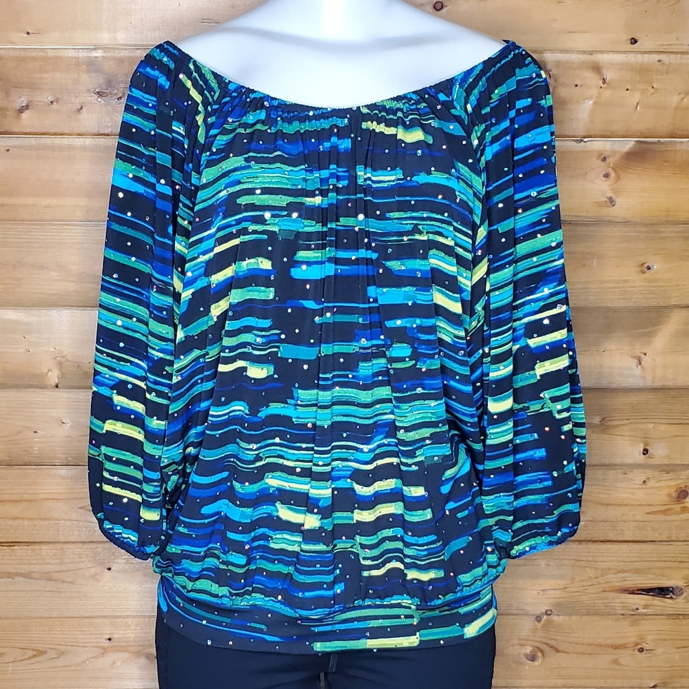 ❤️3/$15 Chaus 3/4 sleeve sequins top multicolor spring on neck sleeves size M